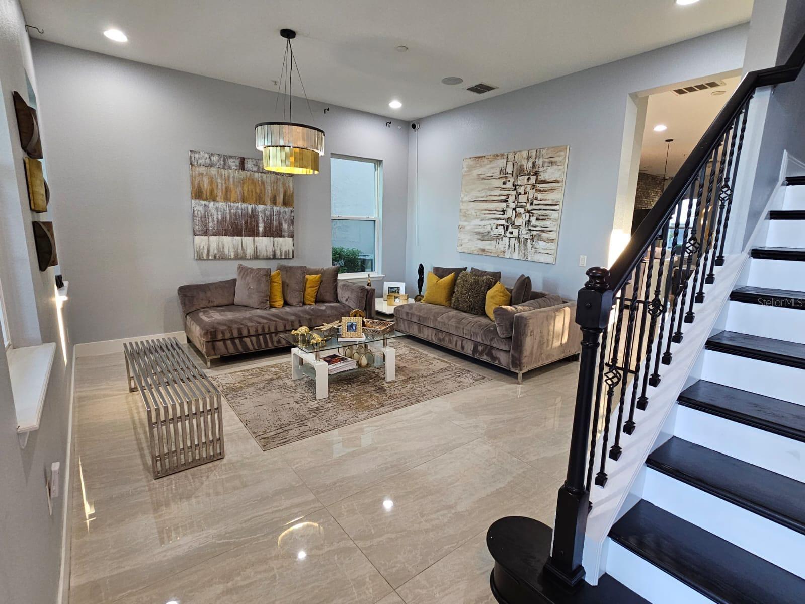 Image 16 of 30 For 8552 Powder Ridge Trail