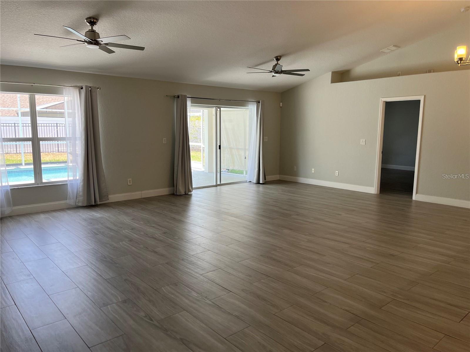 Image 2 of 14 For 3350 Countryside View Drive