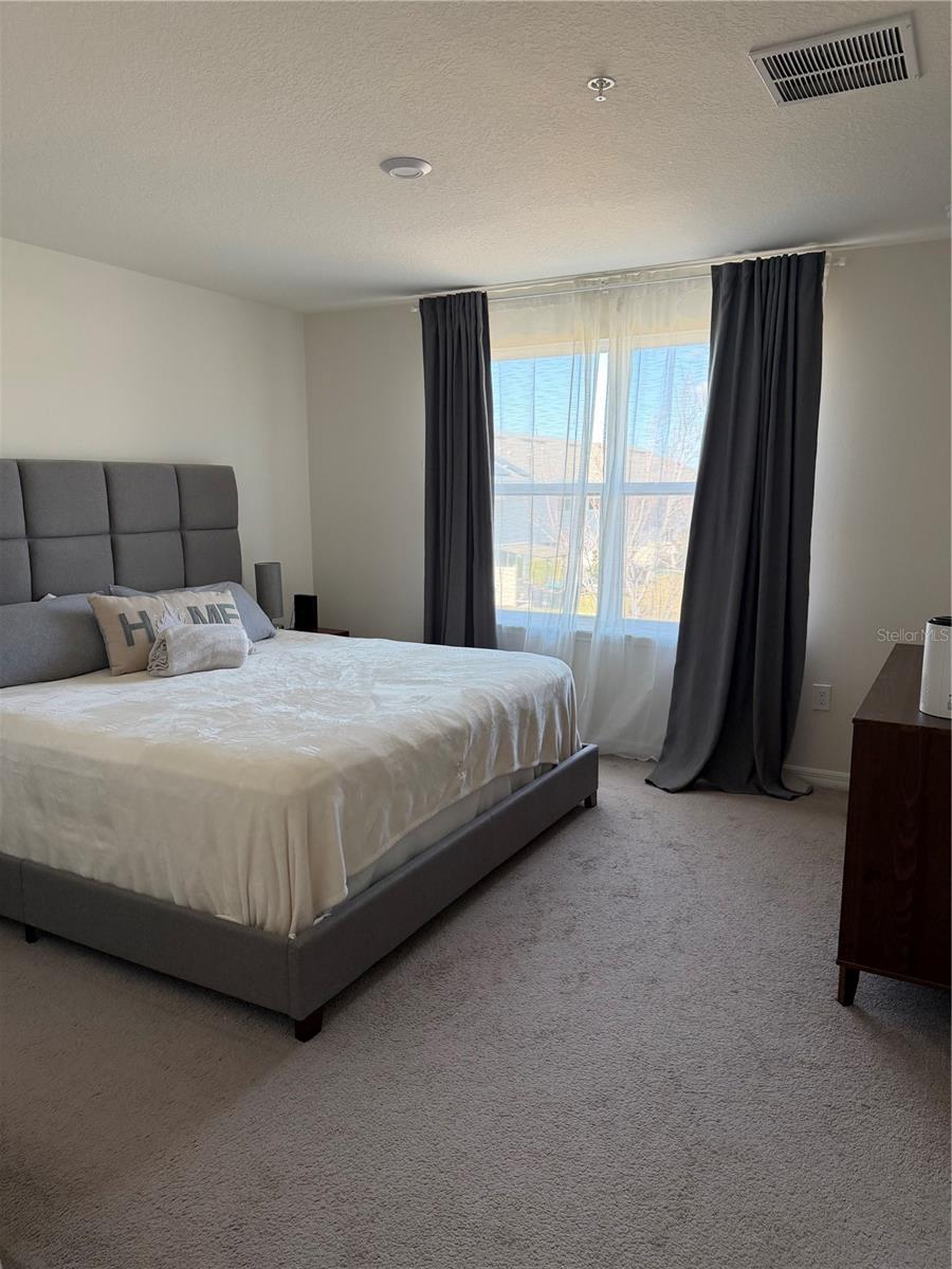 Image 18 of 31 For 10597 Salt Grove Street