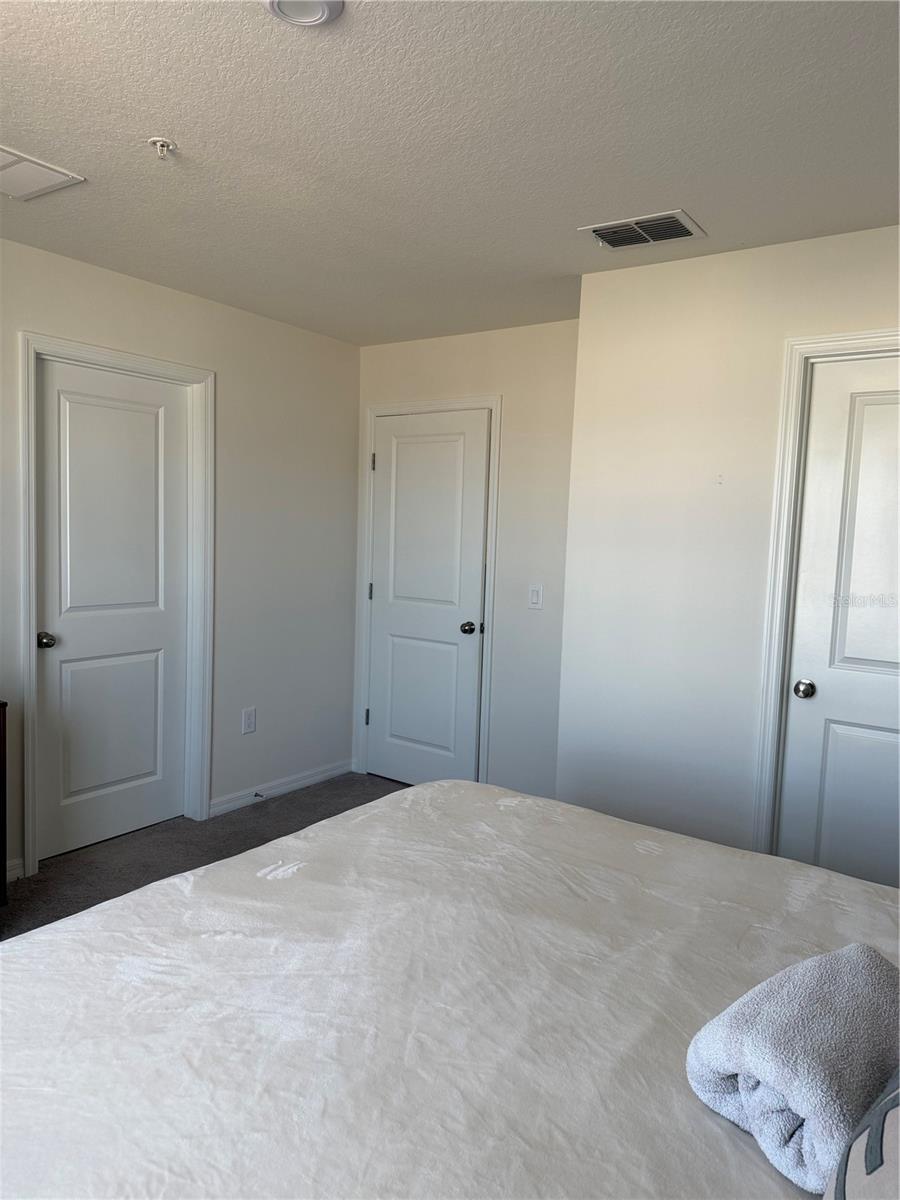 Image 19 of 31 For 10597 Salt Grove Street