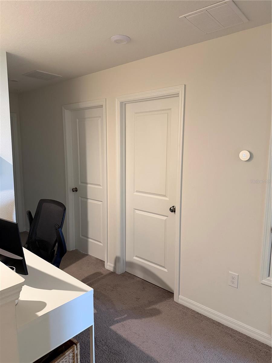 Image 21 of 31 For 10597 Salt Grove Street