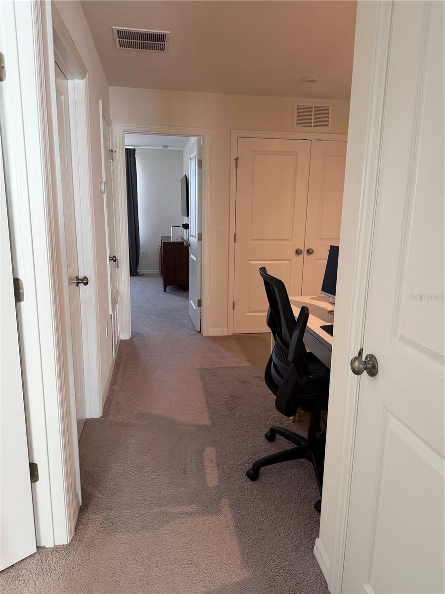 Image 22 of 31 For 10597 Salt Grove Street