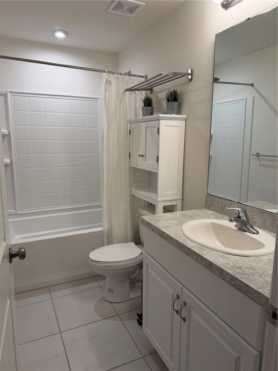 Image 24 of 31 For 10597 Salt Grove Street