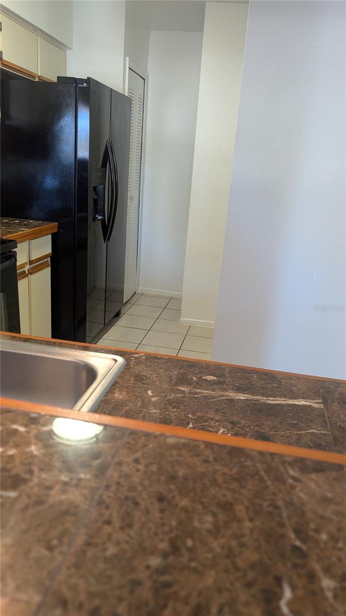 Image 12 of 42 For 3160 Semoran Boulevard 905