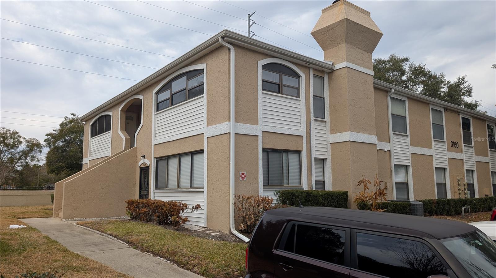 Image 3 of 42 For 3160 Semoran Boulevard 905