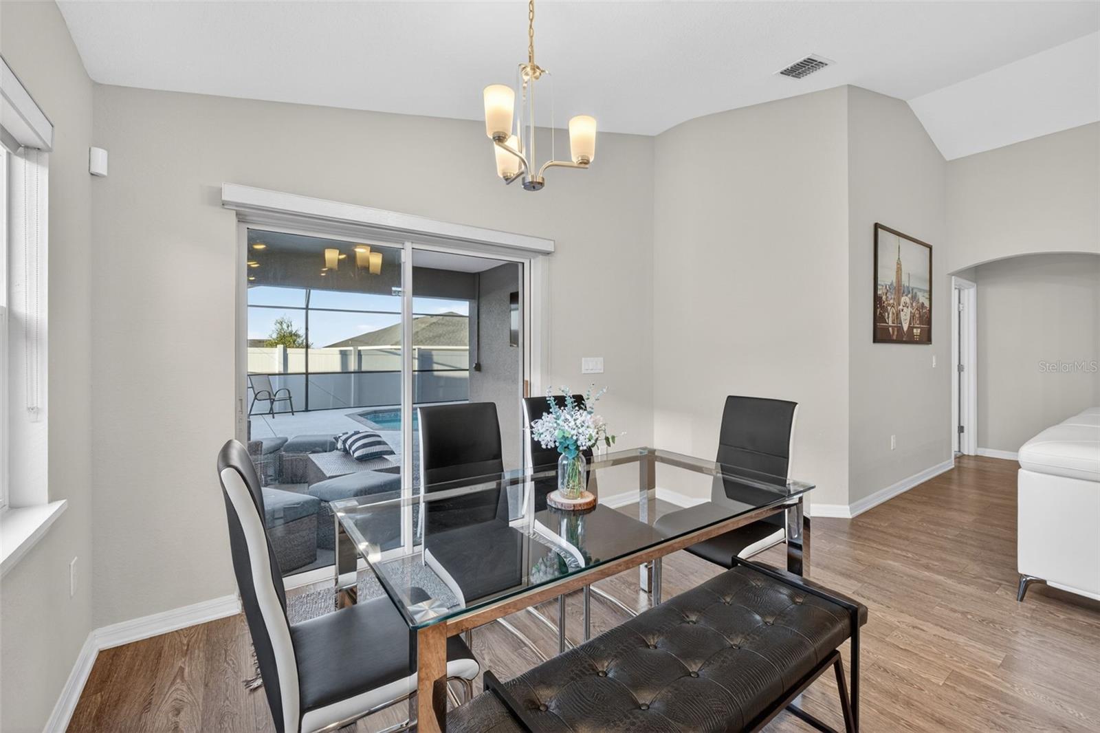 Image 15 of 30 For 4043 Ruby Run Drive