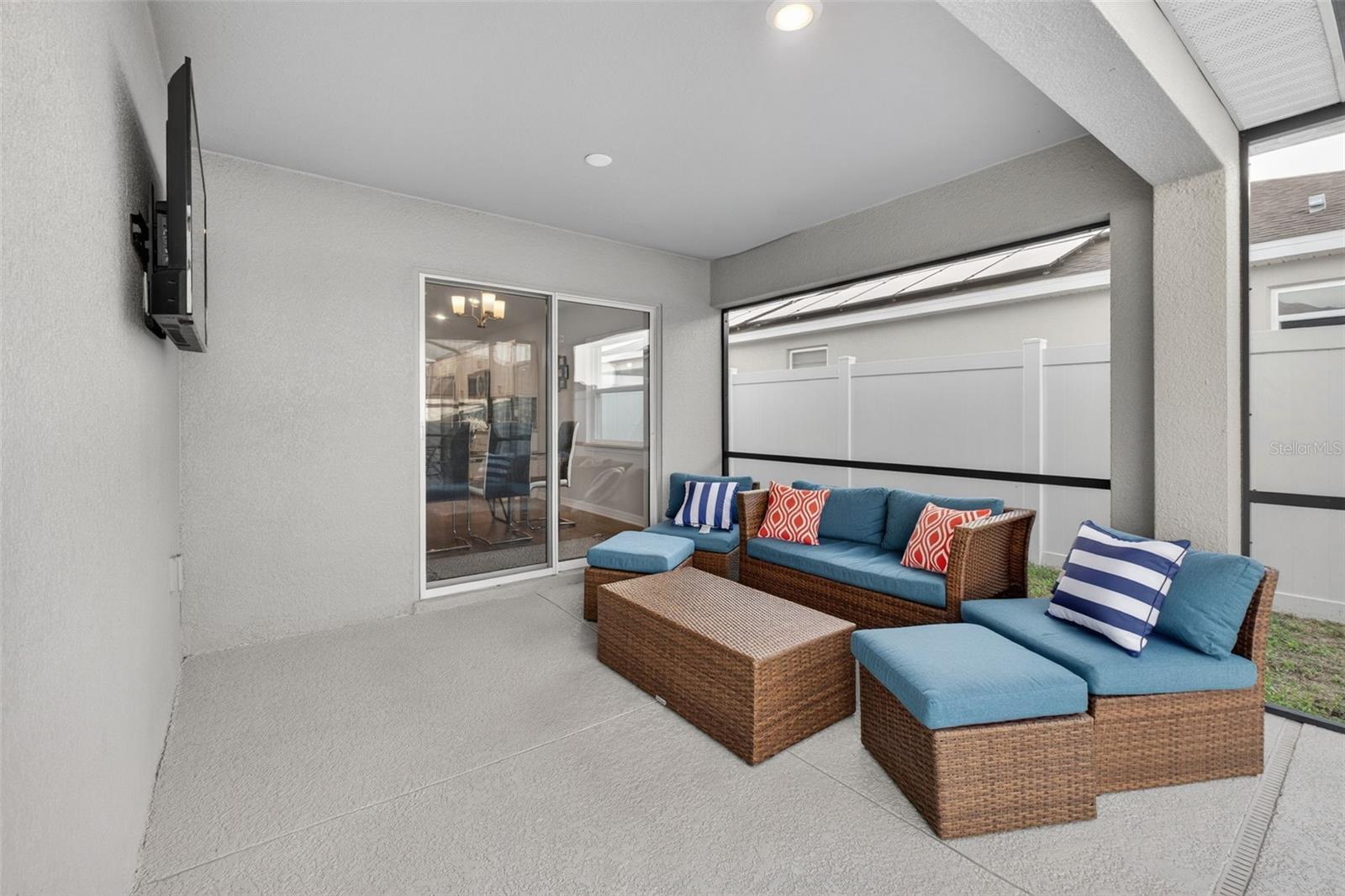 Image 7 of 30 For 4043 Ruby Run Drive