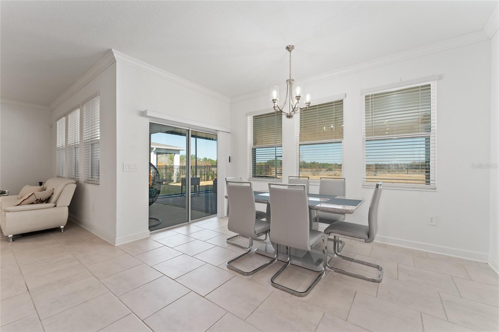 Image 32 of 40 For 4061 Redbridge Loop