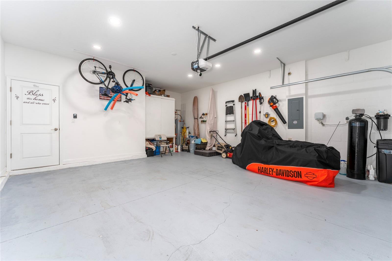 Image 39 of 40 For 4061 Redbridge Loop