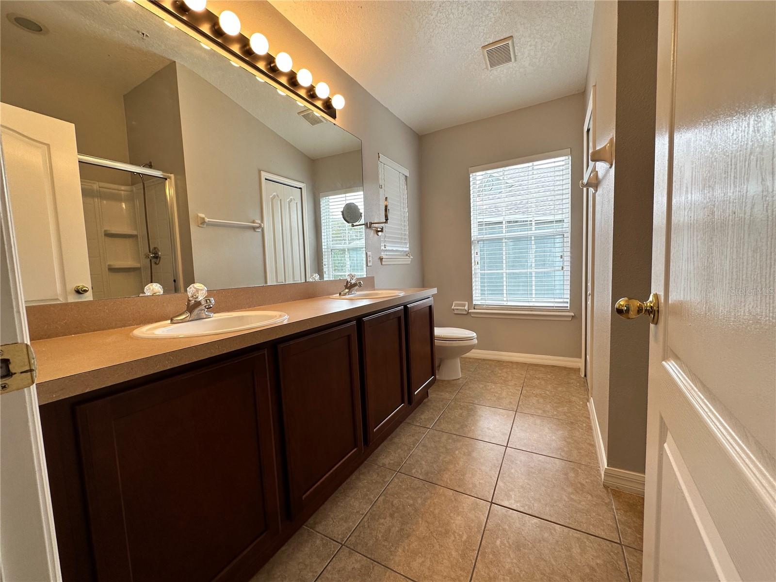 Image 11 of 15 For 10825 Spider Lily Drive 29b