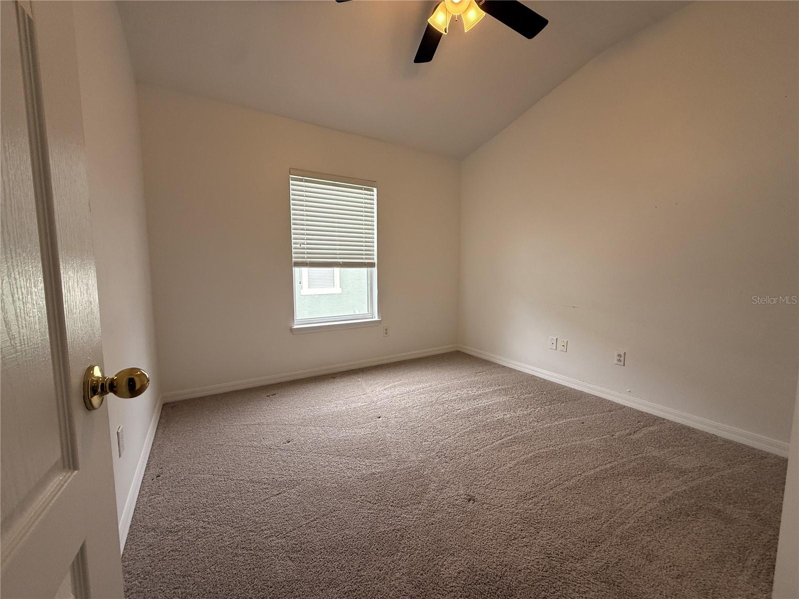 Image 7 of 15 For 10825 Spider Lily Drive 29b