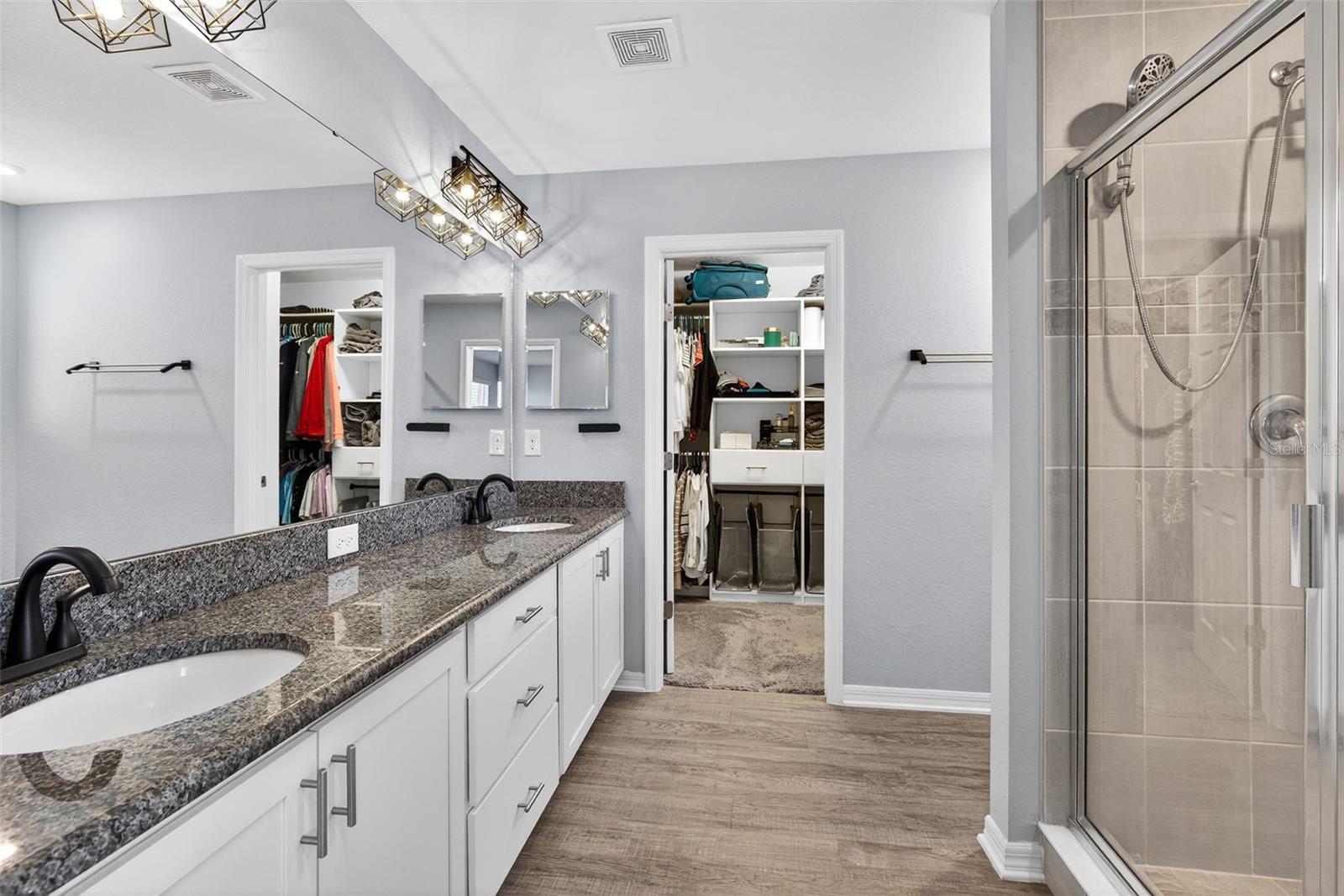 Image 22 of 44 For 82 Berlin Avenue