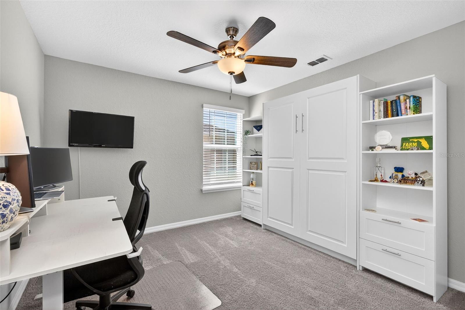 Image 30 of 44 For 82 Berlin Avenue