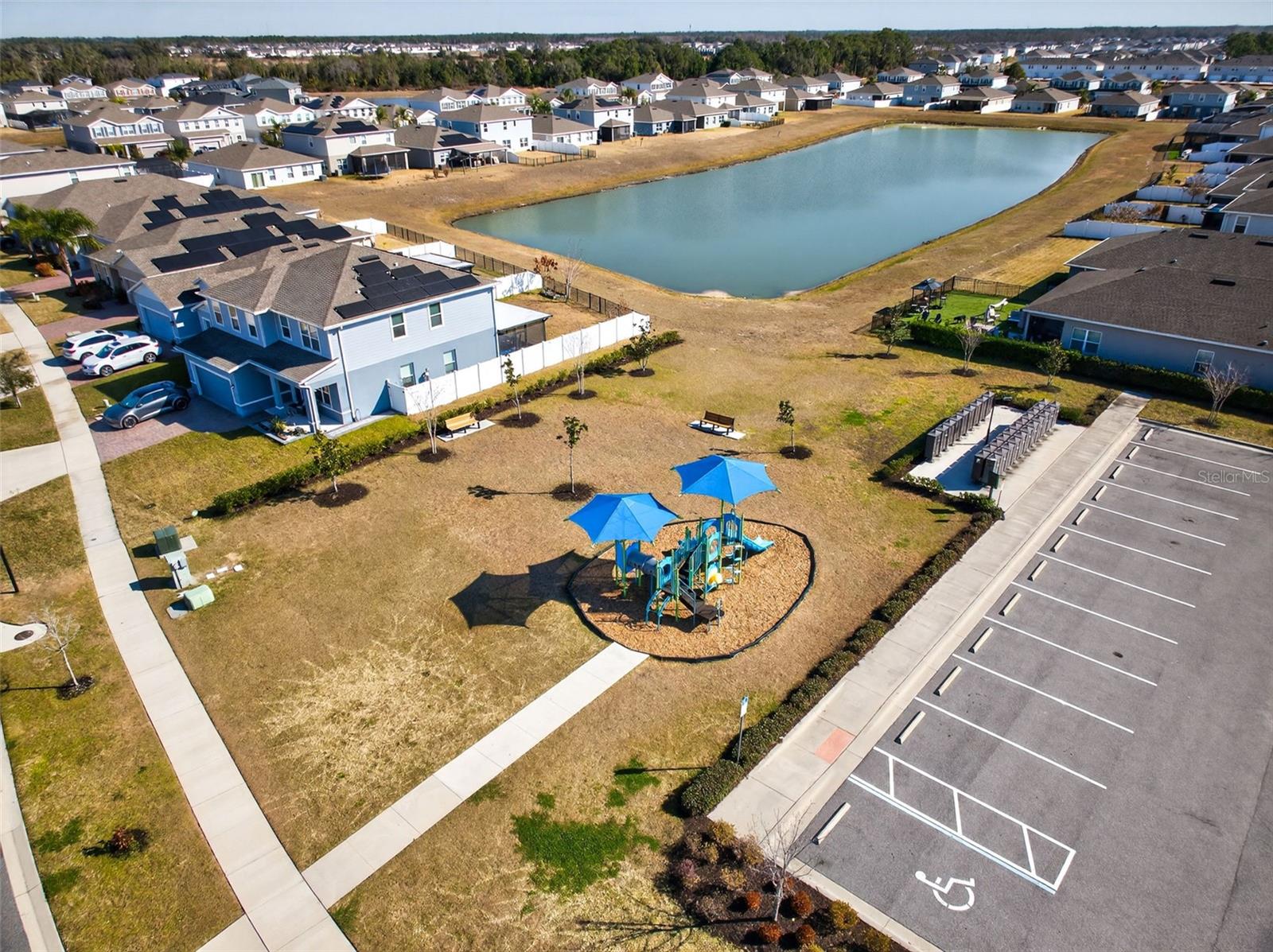 Image 43 of 44 For 82 Berlin Avenue