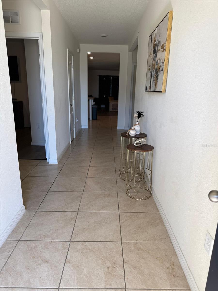 Image 2 of 16 For 784 Silver Palm Drive