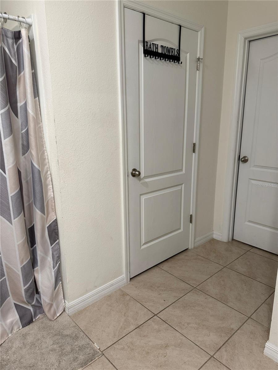 Image 7 of 16 For 784 Silver Palm Drive