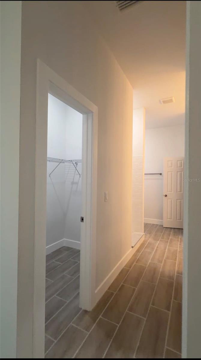 Image 27 of 38 For 358 Albatross Road