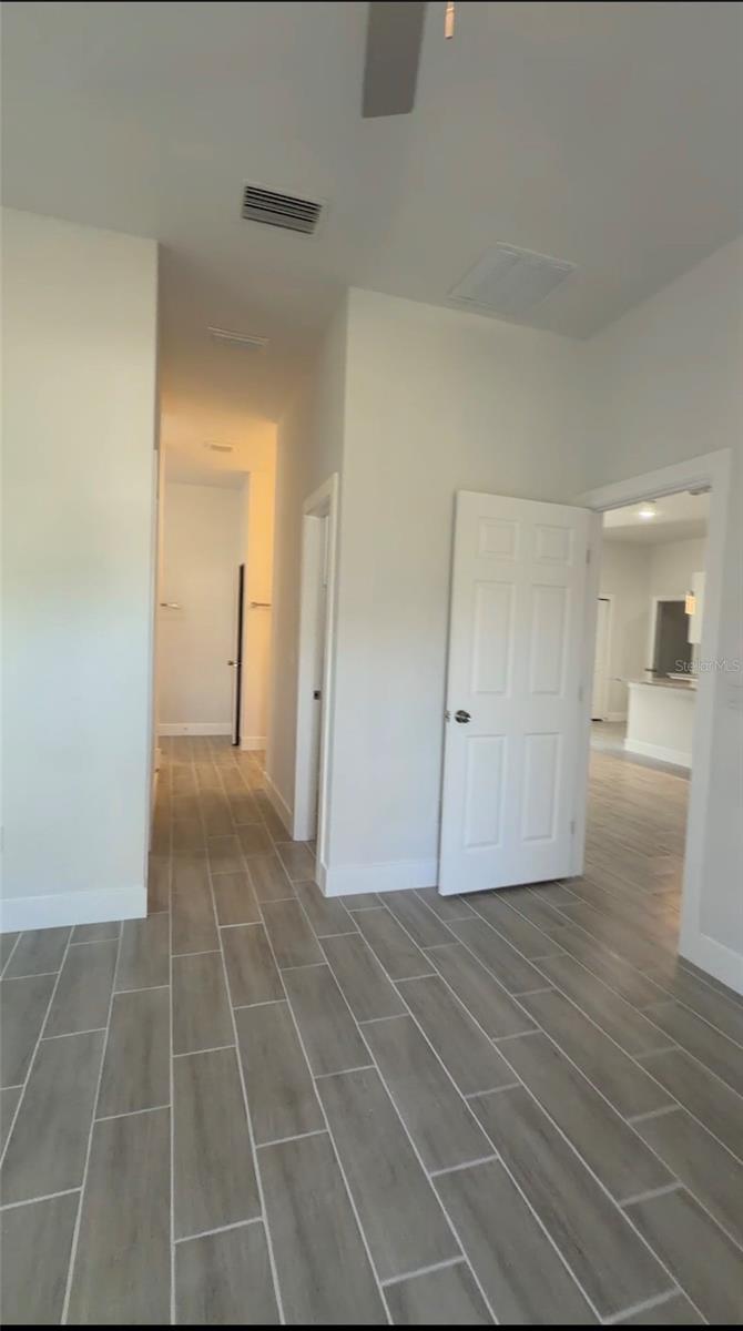 Image 32 of 38 For 358 Albatross Road