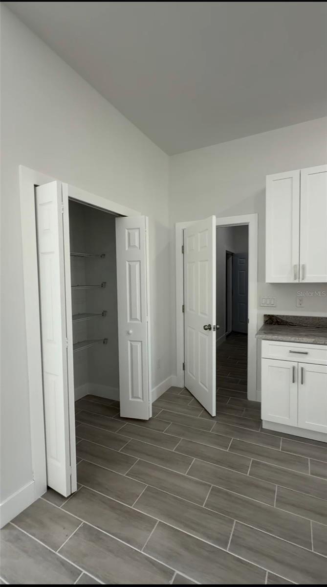 Image 33 of 38 For 358 Albatross Road