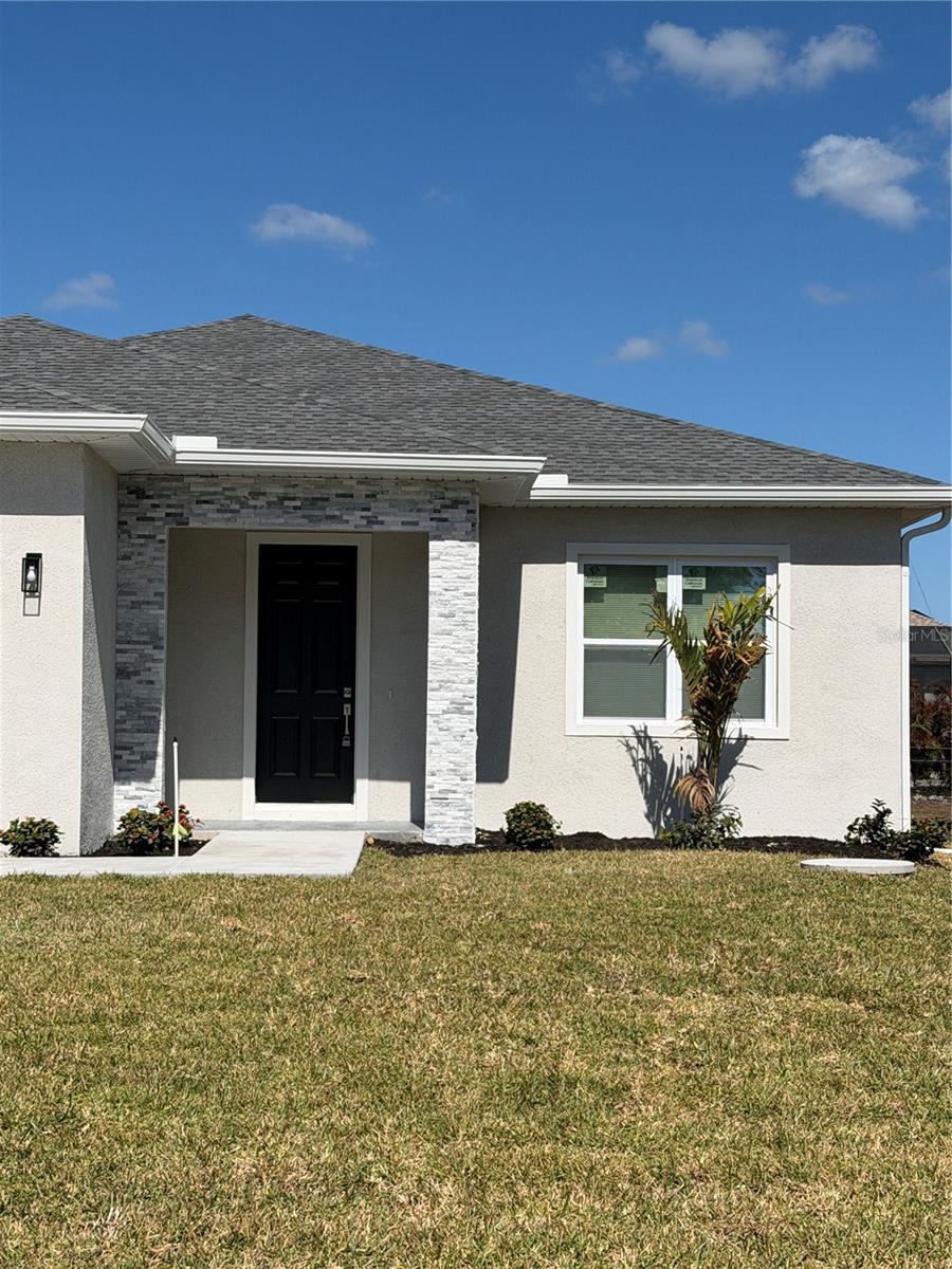 Image 7 of 38 For 358 Albatross Road