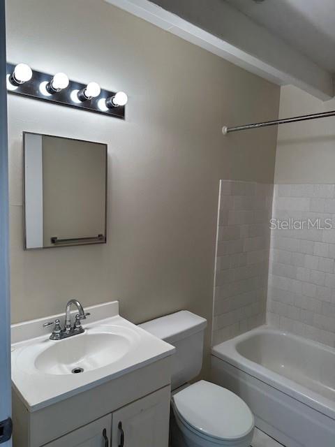 Image 12 of 13 For 2709 Club Circle