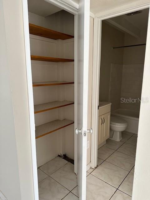 Image 7 of 13 For 2709 Club Circle