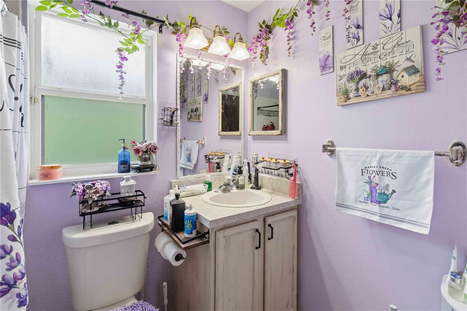 Image 16 of 29 For 26141 Grassey Sprain Avenue