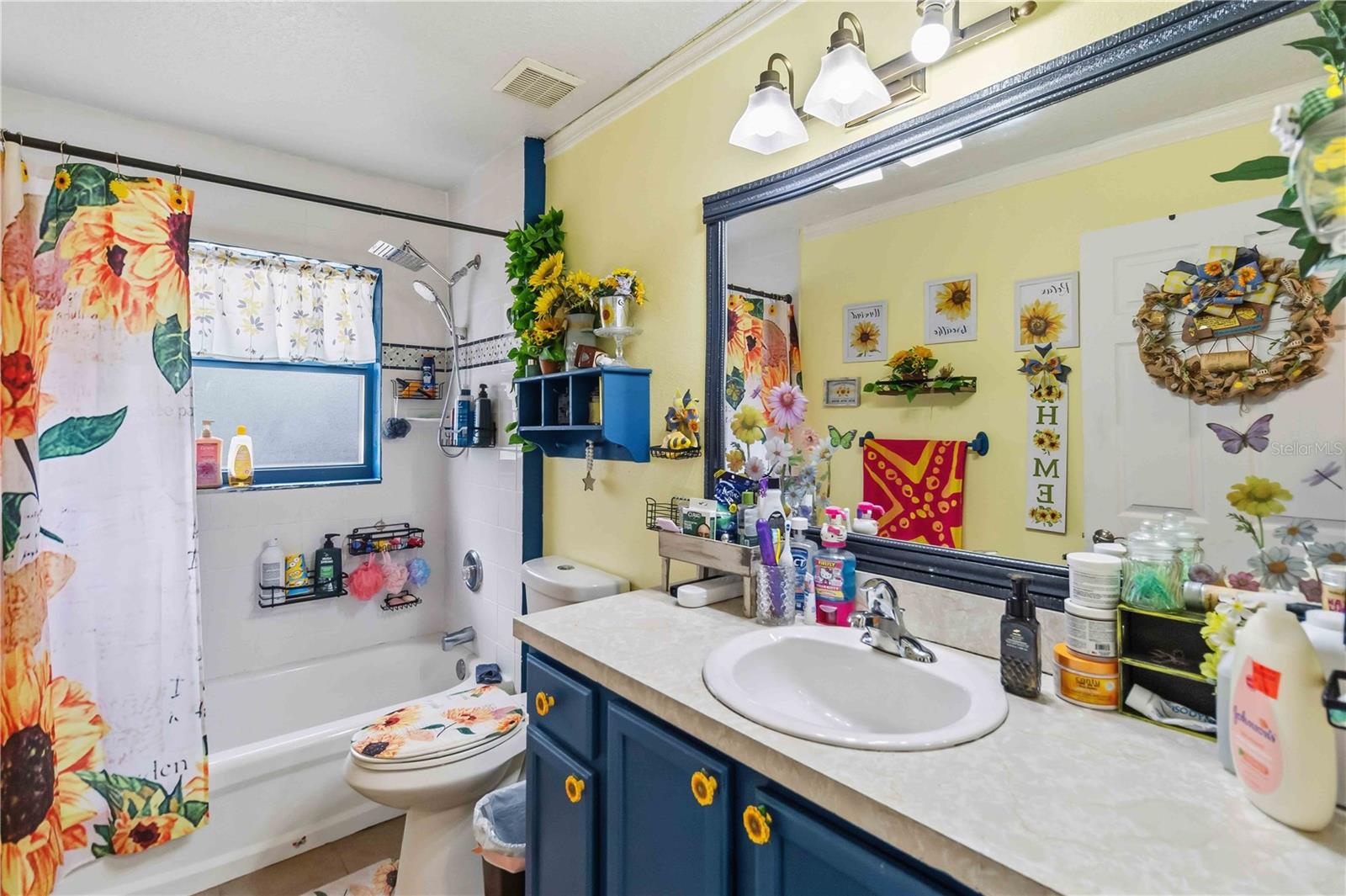 Image 23 of 29 For 26141 Grassey Sprain Avenue