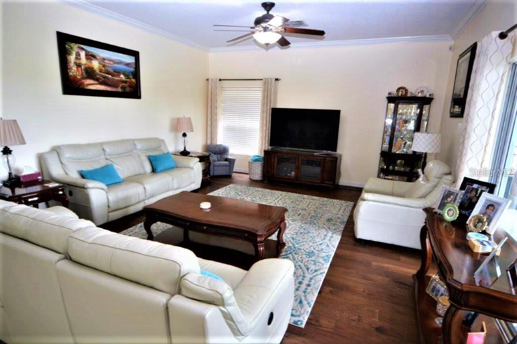 Image 4 of 40 For 13900 Fox Glove Street