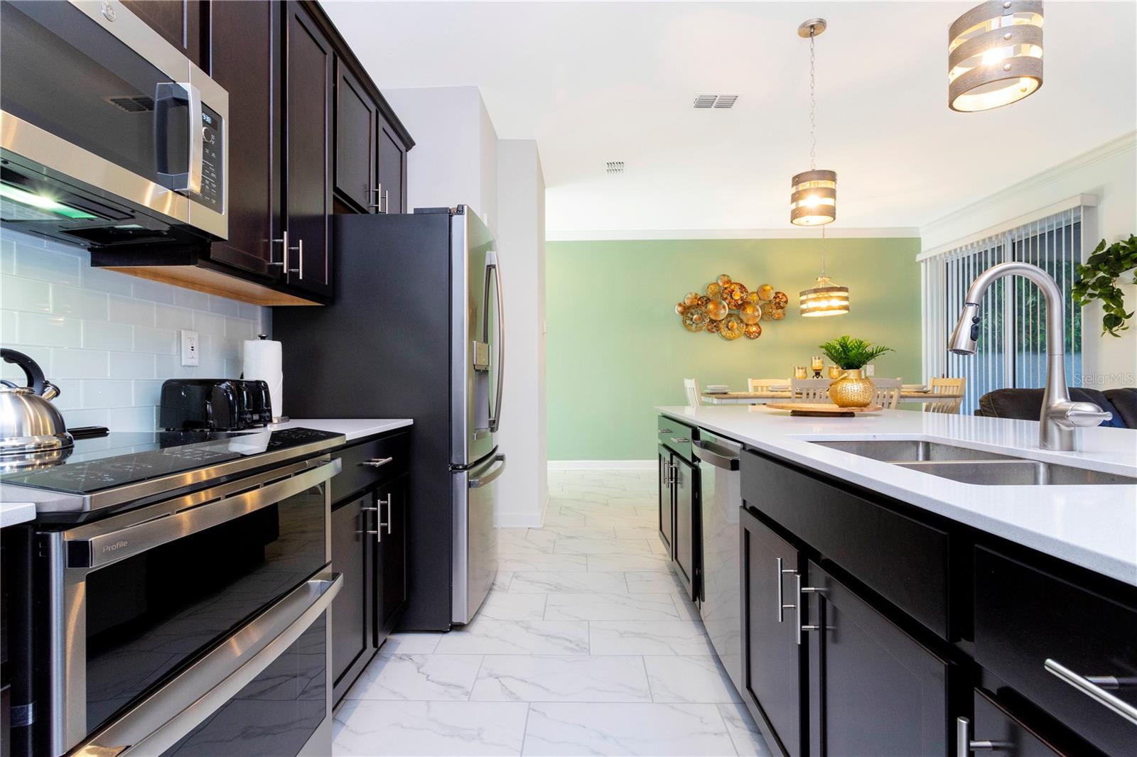 Image 13 of 53 For 2956 Protagonist Street