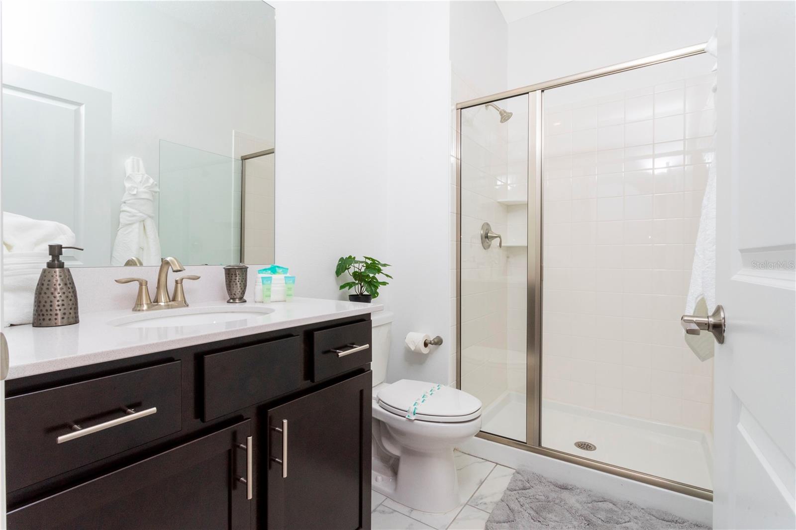 Image 22 of 53 For 2956 Protagonist Street