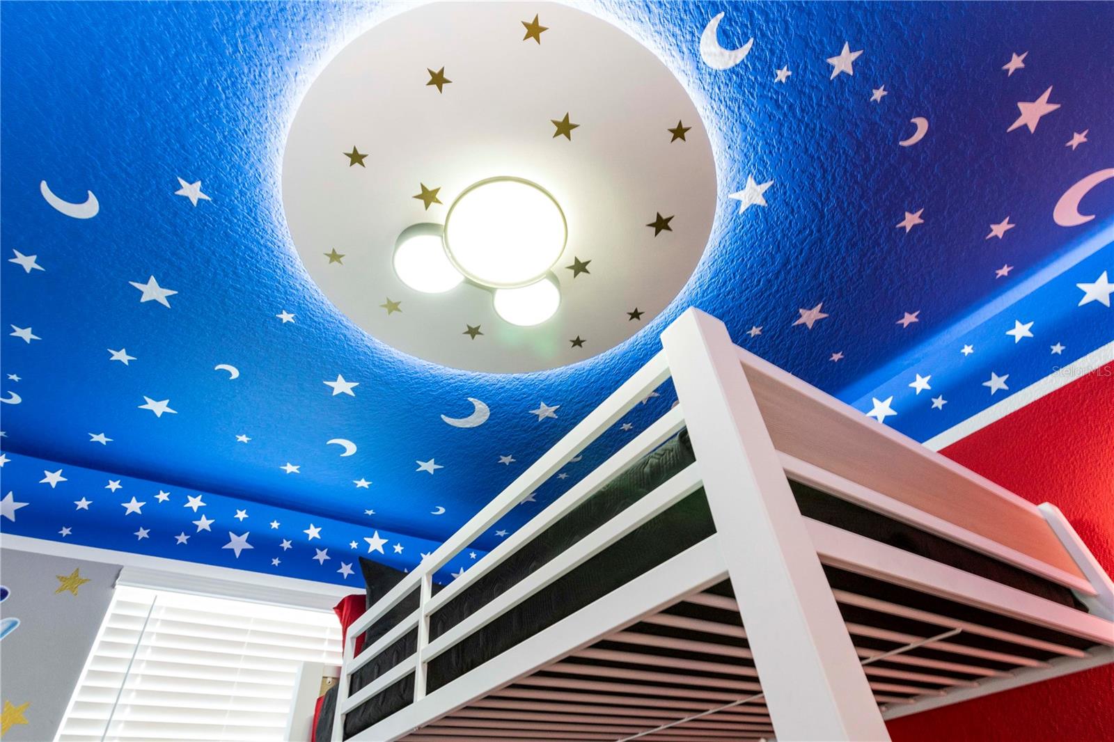 Image 25 of 53 For 2956 Protagonist Street