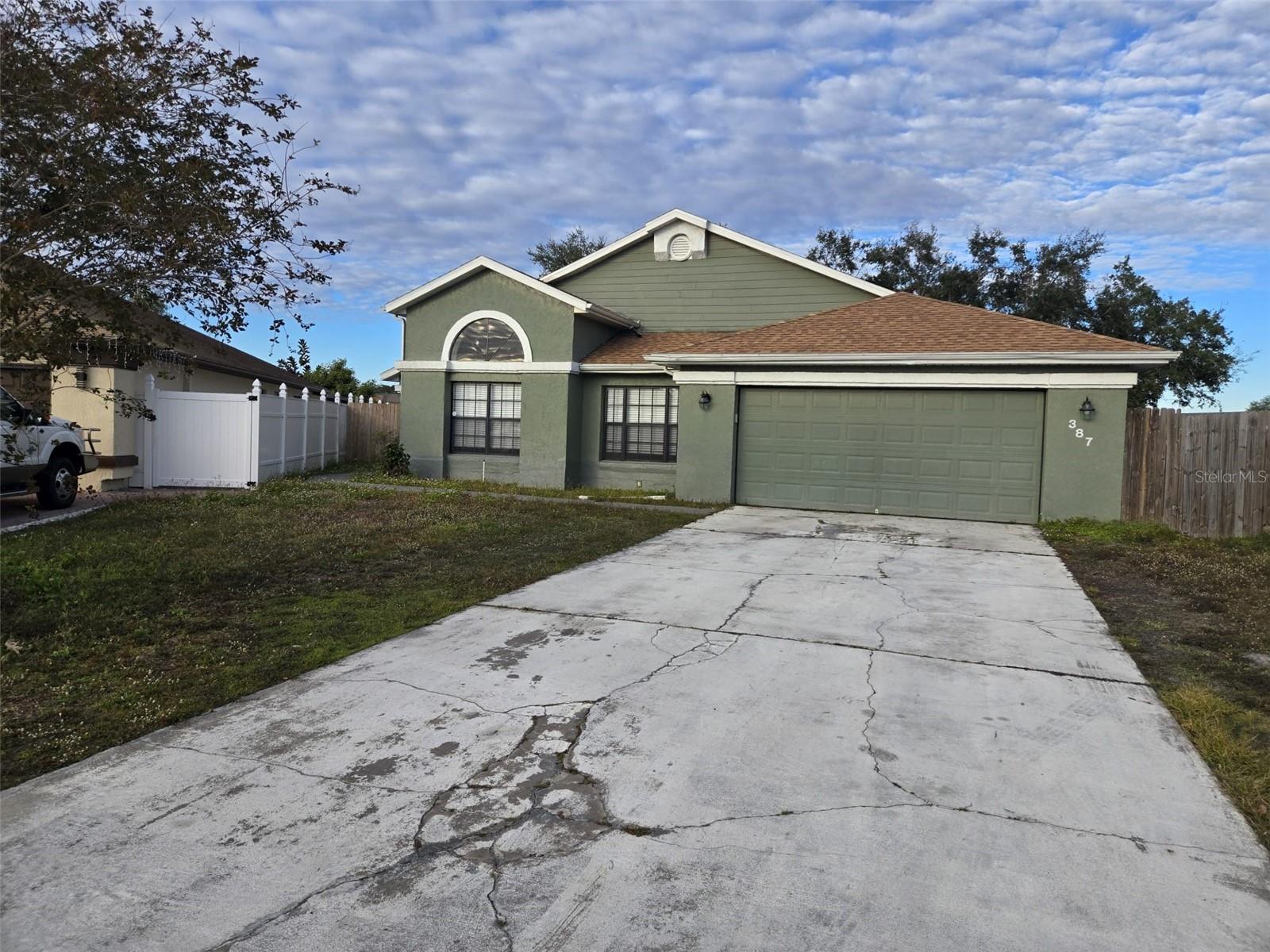 Details for 387 Blue Bayou Drive, KISSIMMEE, FL 34743
