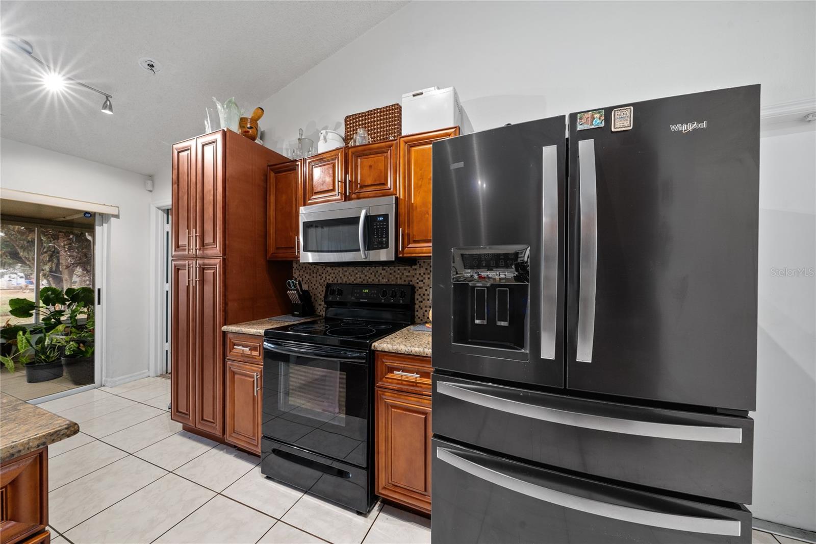 Listing photo id 6 for Address Not Provided