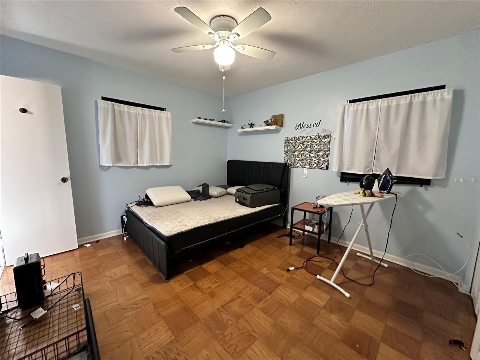 Image 9 of 19 For 7964 Volvo Street