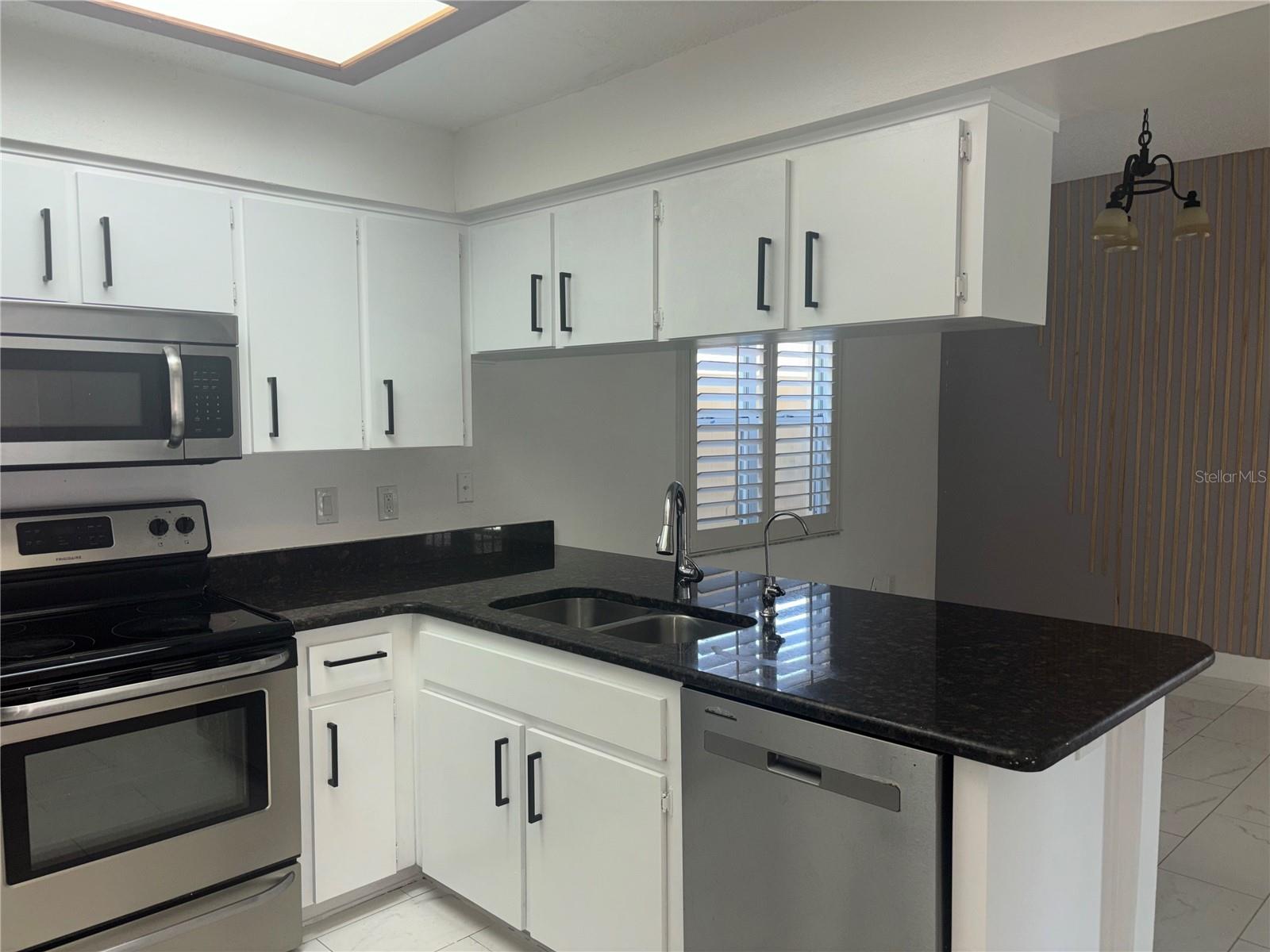 Image 8 of 22 For 14604 Musket Fire Lane