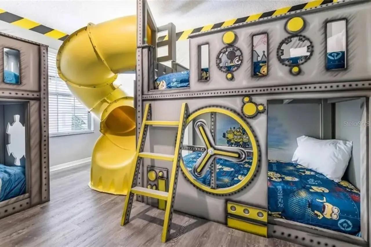 Image 2 of 28 For 8503 Sunrise Key Drive