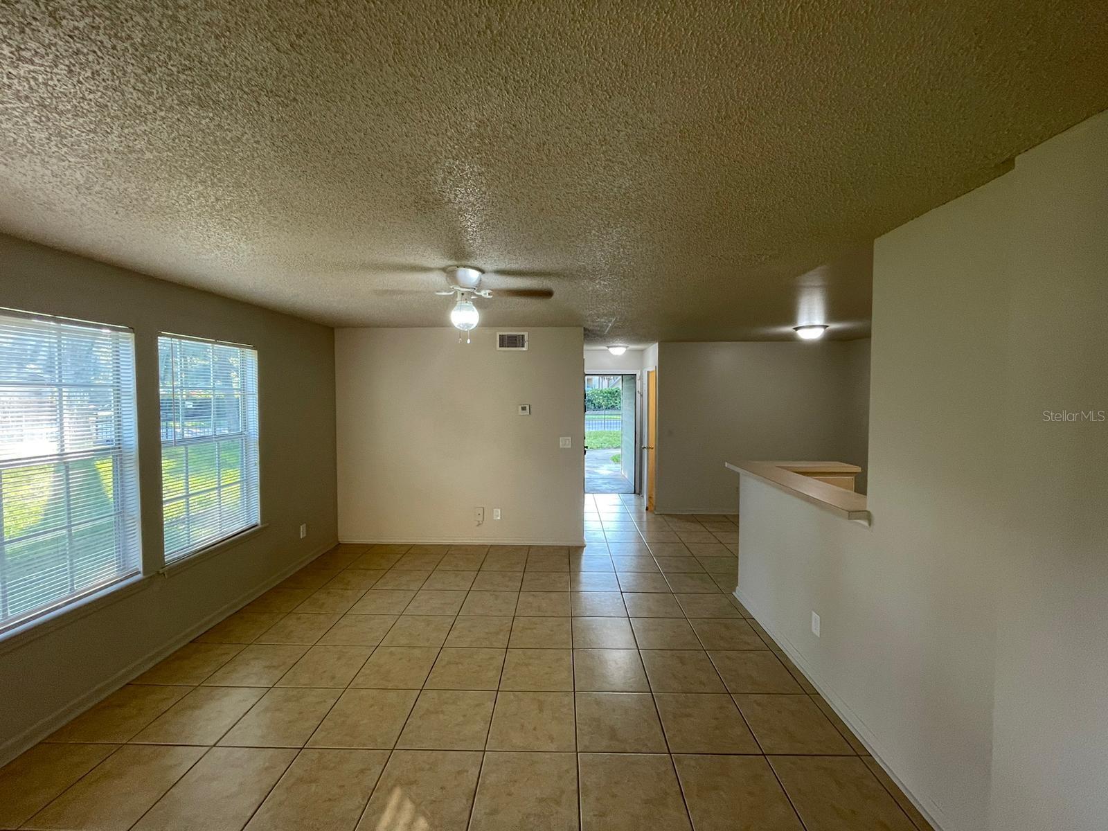 Image 6 of 30 For 6100 Westgate Drive  103