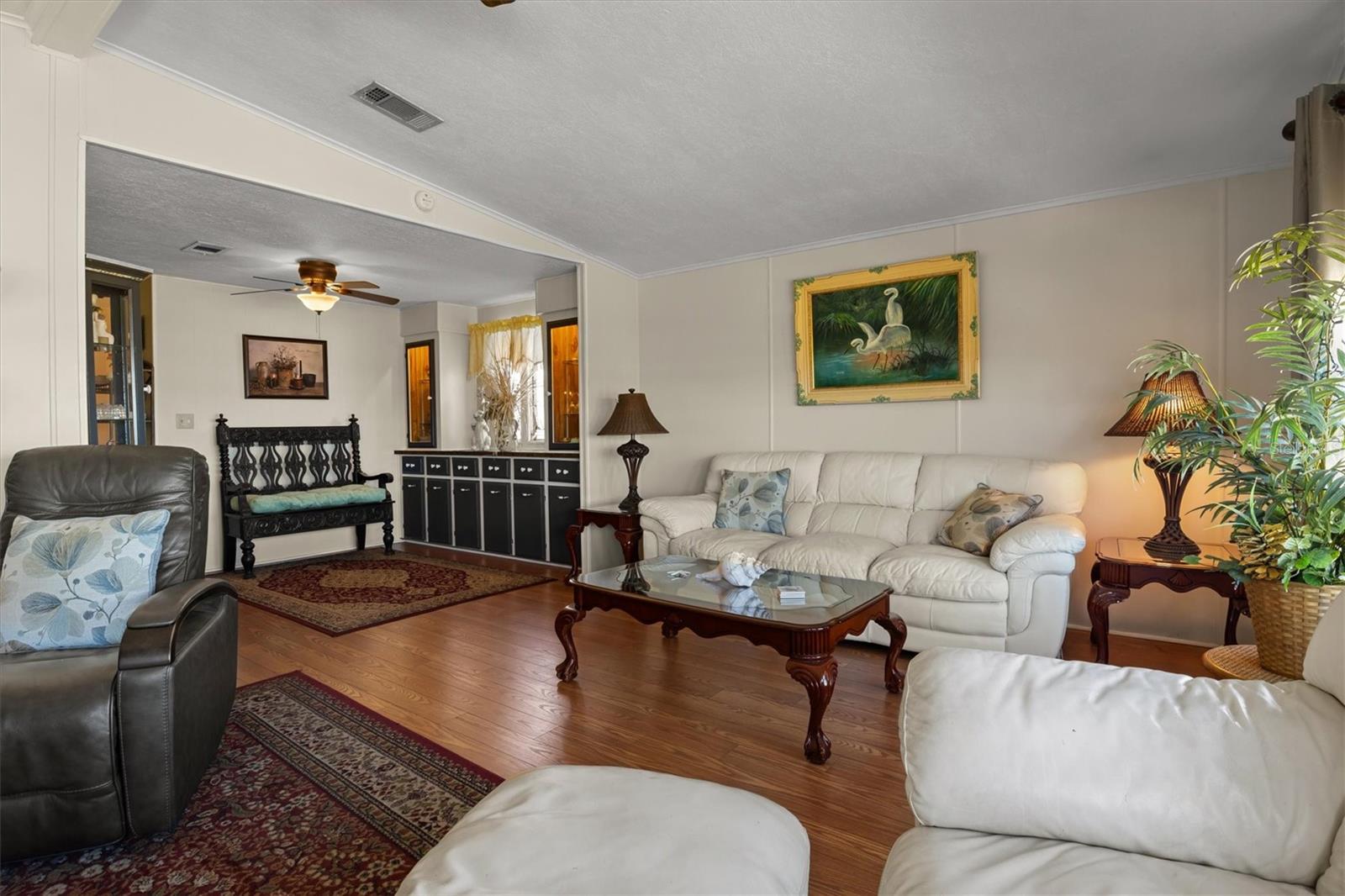 Image 14 of 42 For 6825 Lake Henry Drive Ne