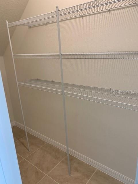 Image 5 of 18 For 1582 Dalehurst Lane