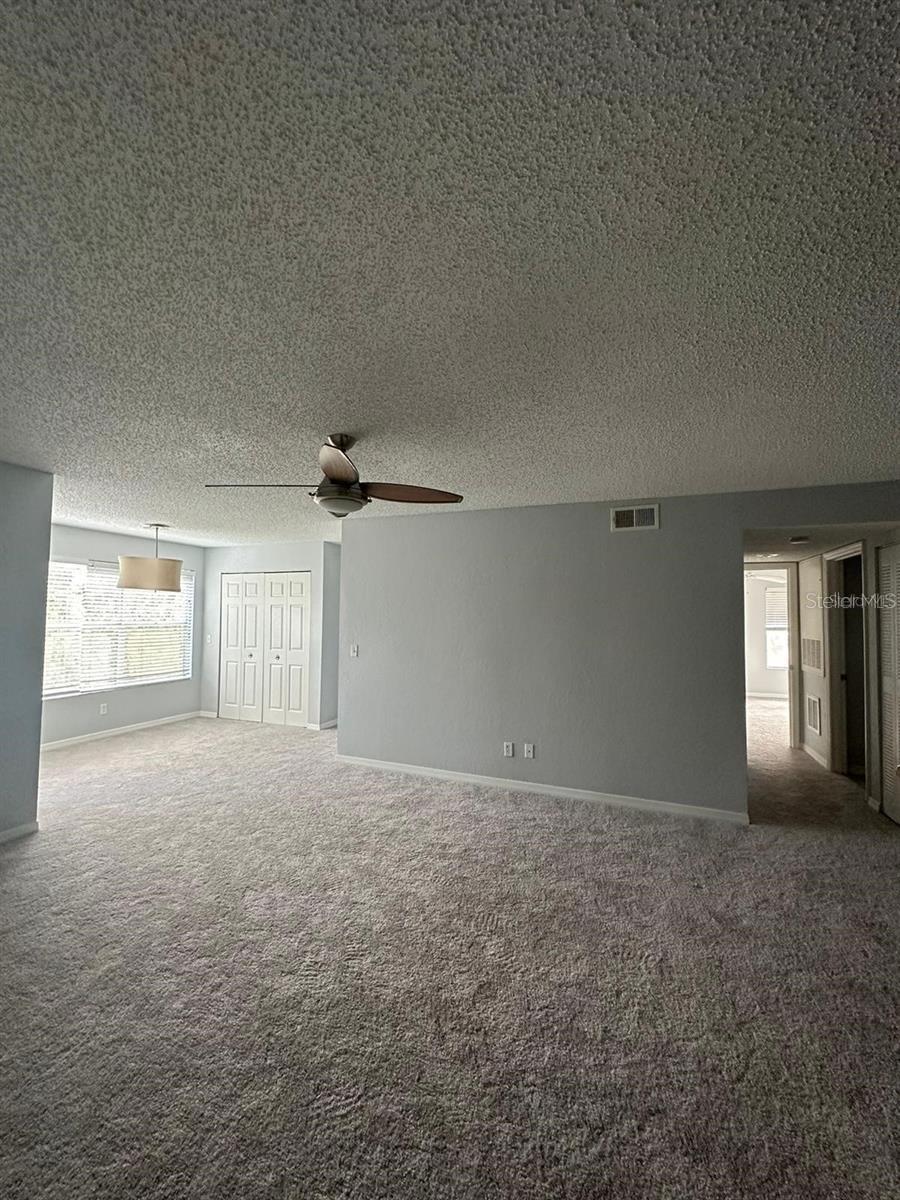 Image 13 of 20 For 5124 Conroy Road 627