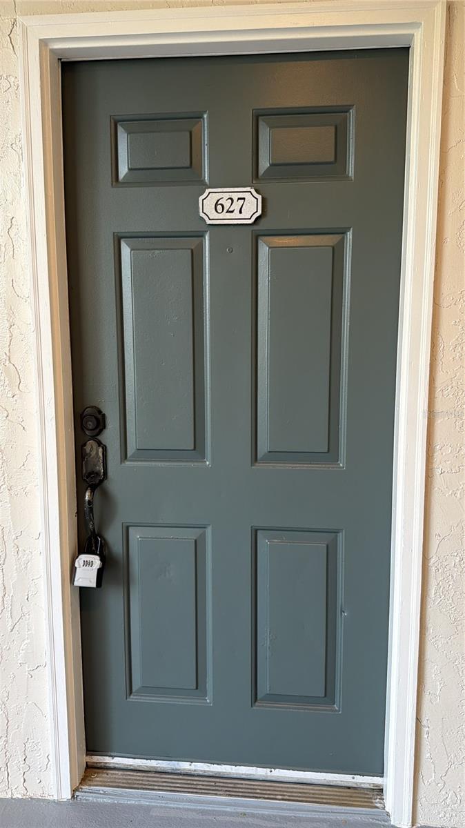 Image 3 of 20 For 5124 Conroy Road 627