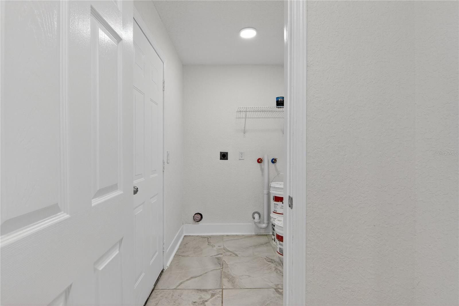 Image 18 of 51 For 3833 Ironwedge Drive