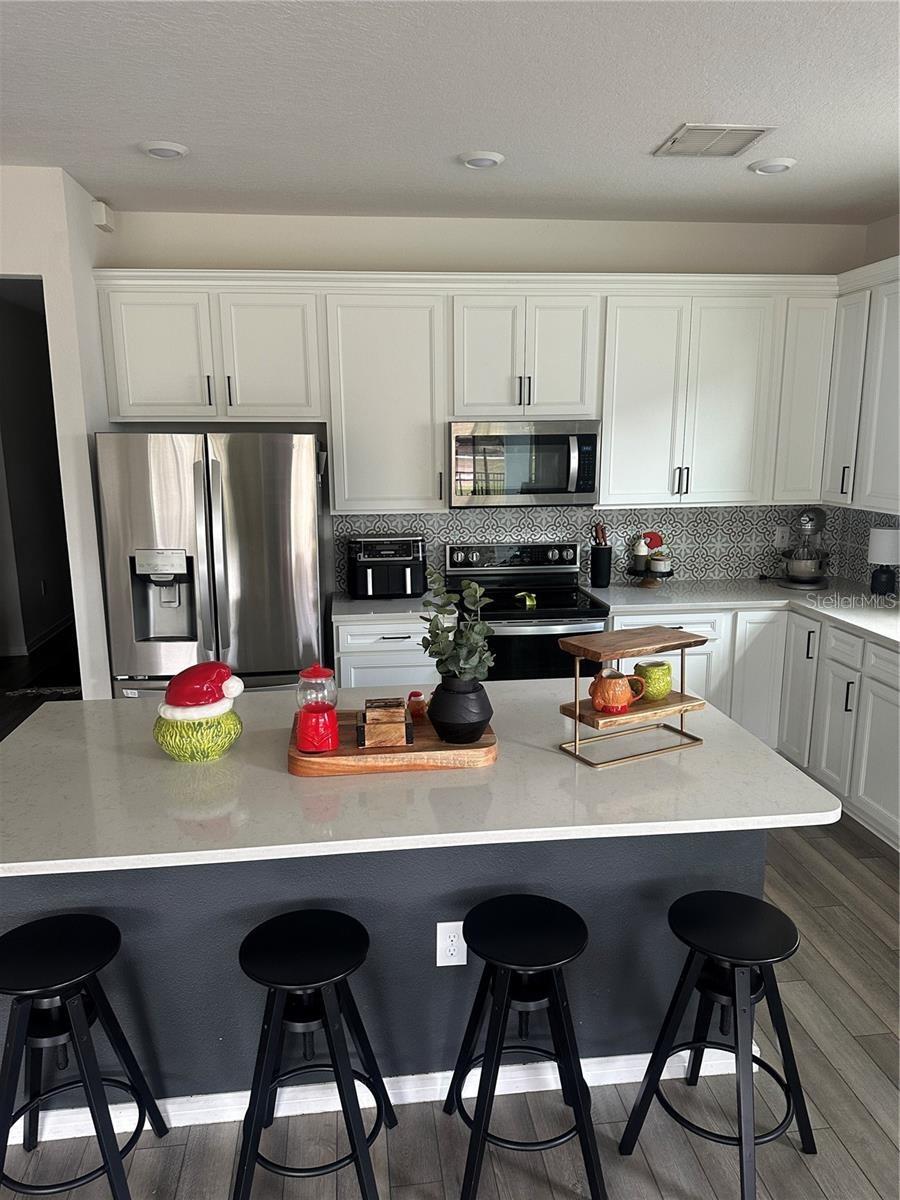 Image 11 of 42 For 36887 Highland Meadows Court