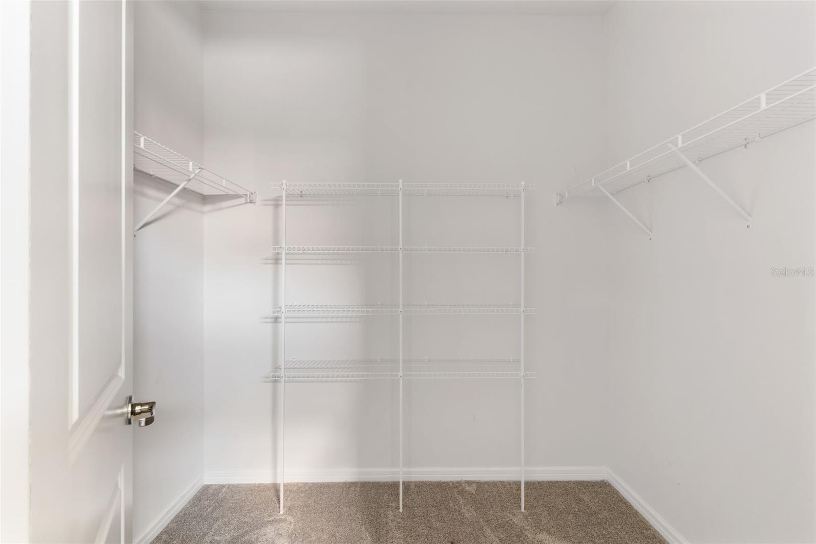 Image 21 of 42 For 36887 Highland Meadows Court