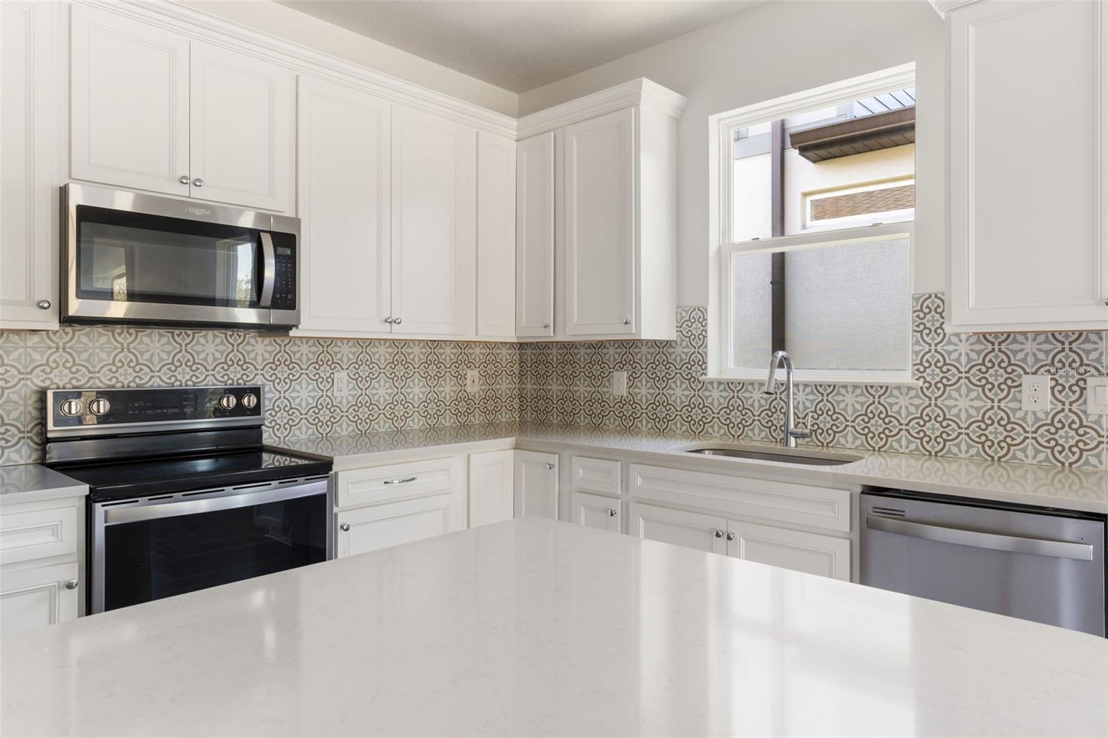 Image 8 of 42 For 36887 Highland Meadows Court