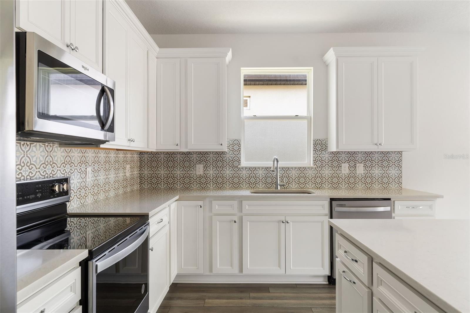 Image 9 of 42 For 36887 Highland Meadows Court