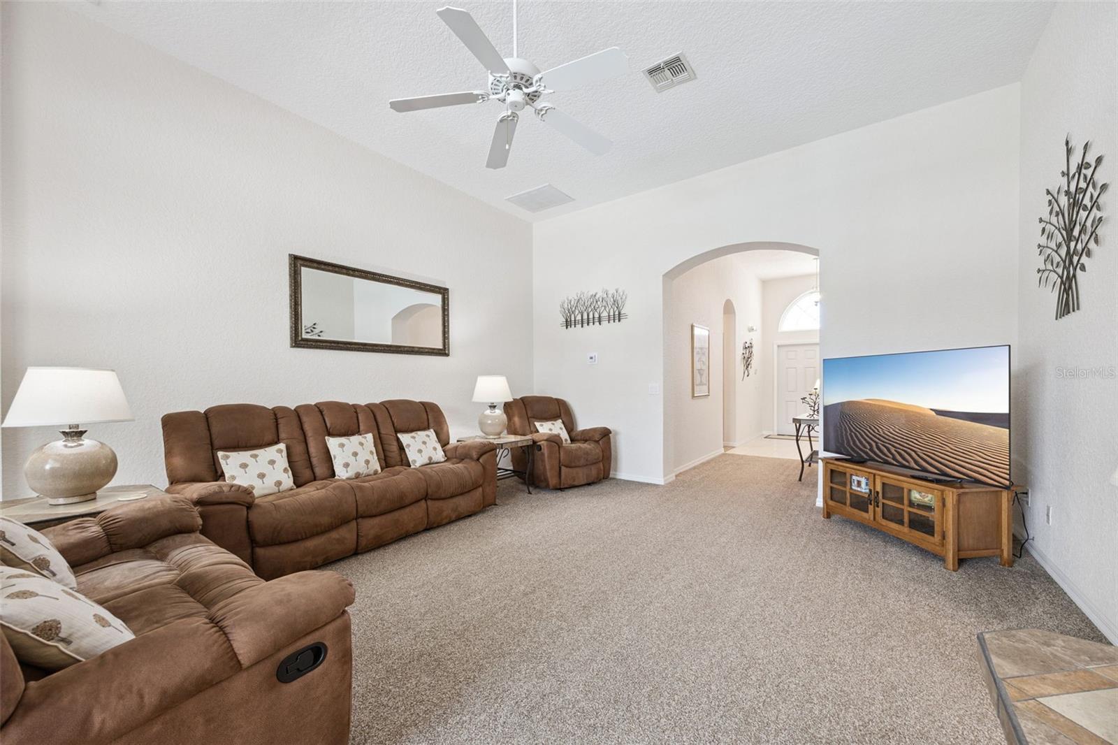 Image 19 of 55 For 1648 Northampton Drive