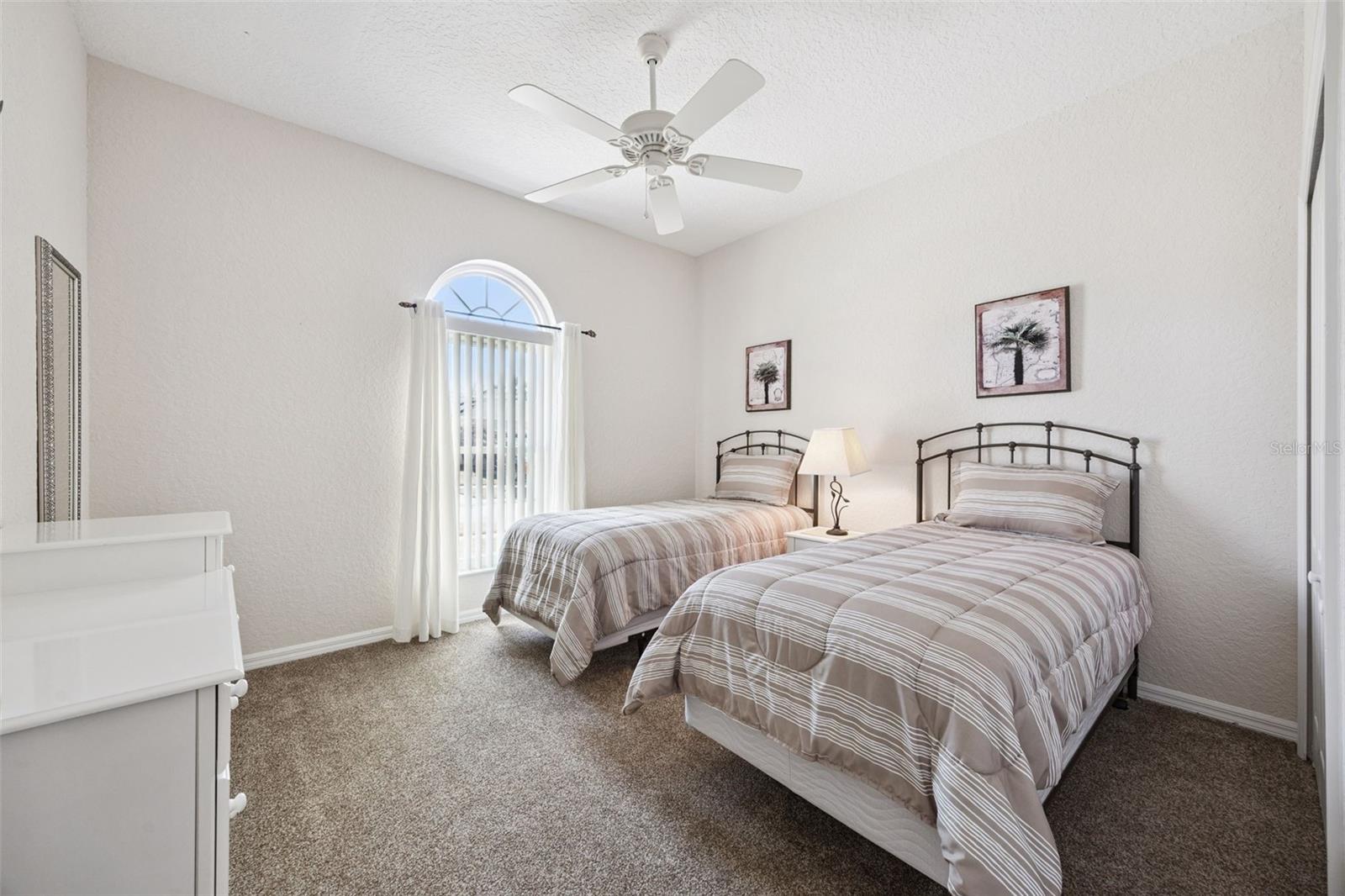 Image 30 of 55 For 1648 Northampton Drive