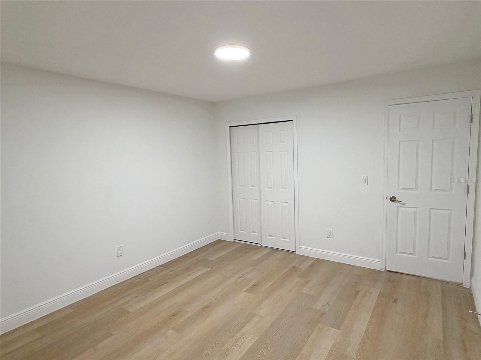 Image 15 of 18 For 11036 Greenline Way